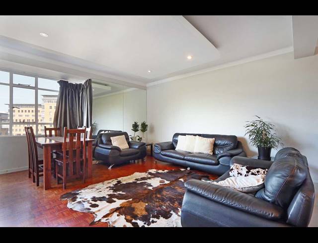 2 BEDROOM APARTMENT TO LET IN CLAREMONT